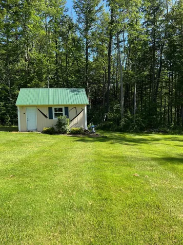 22 Hutch Street Swanzey NH 03446