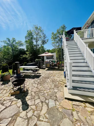 22 Hutch Street Swanzey NH 03446
