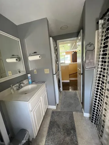 22 Hutch Street Swanzey NH 03446