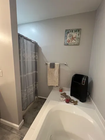 22 Hutch Street Swanzey NH 03446