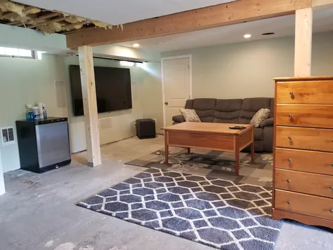81 East Street Claremont NH 03743