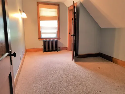 81 East Street Claremont NH 03743
