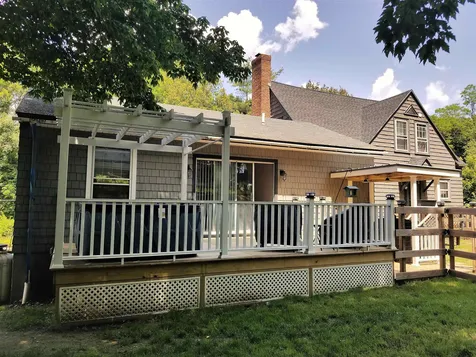 81 East Street Claremont NH 03743