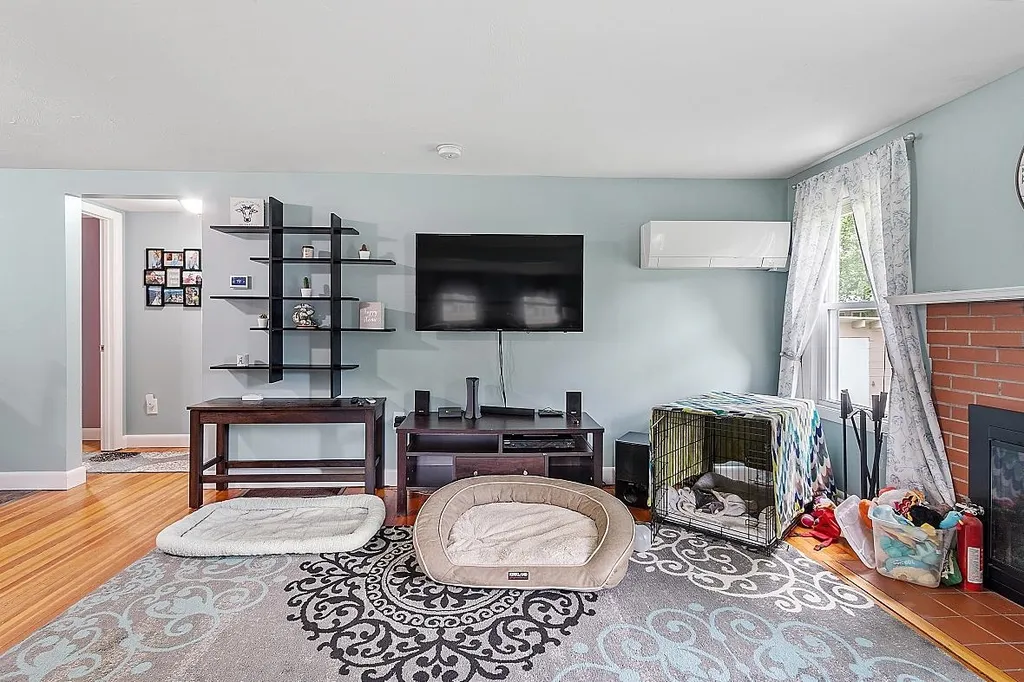 8 Carter Road Merrimack NH 03054