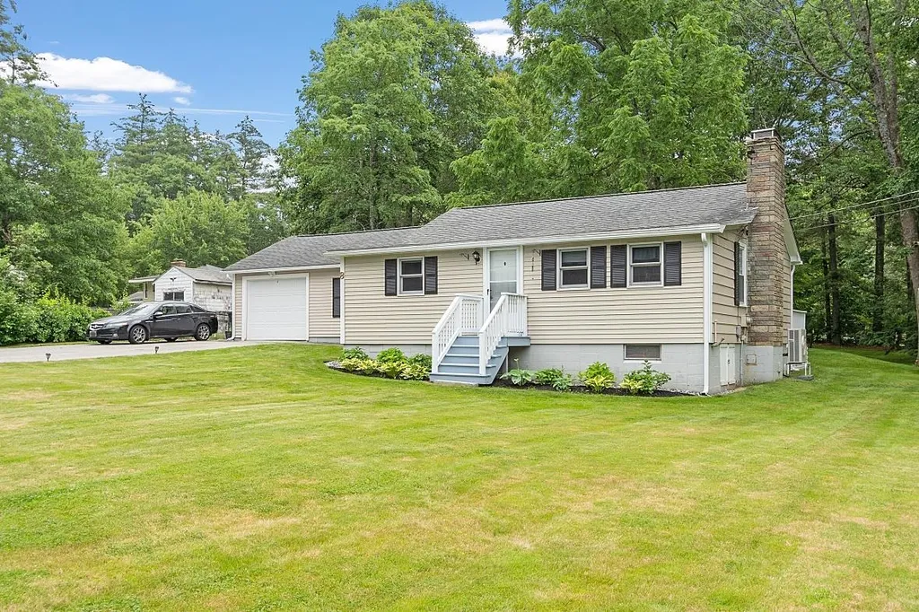 8 Carter Road Merrimack NH 03054