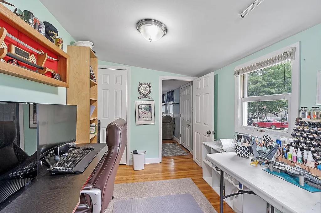 8 Carter Road Merrimack NH 03054