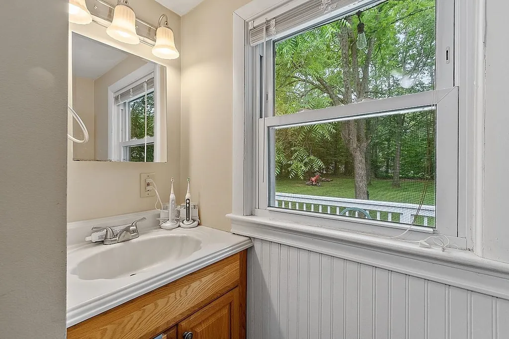 8 Carter Road Merrimack NH 03054