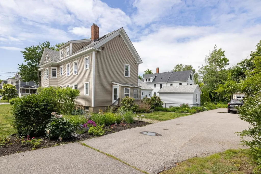 605 Lincoln Avenue Portsmouth NH 03801