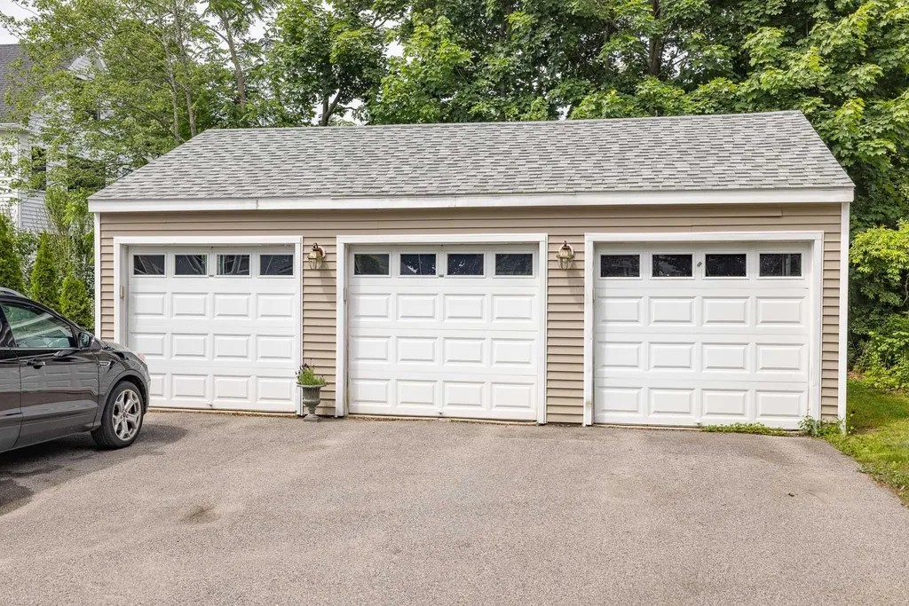 605 Lincoln Avenue Portsmouth NH 03801