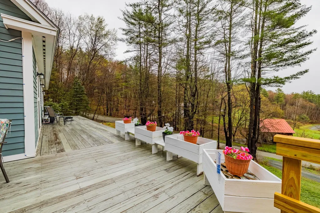 112 Webster Road Hartland VT 05048