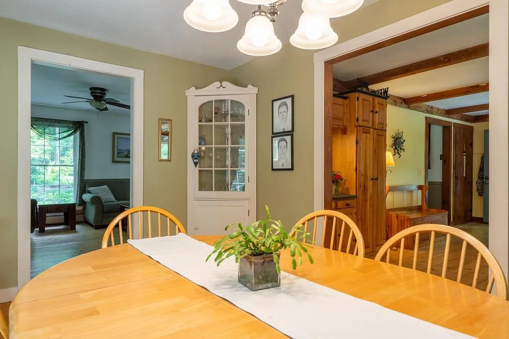 142 Sunny Oaks Terrace Strafford NH 03884