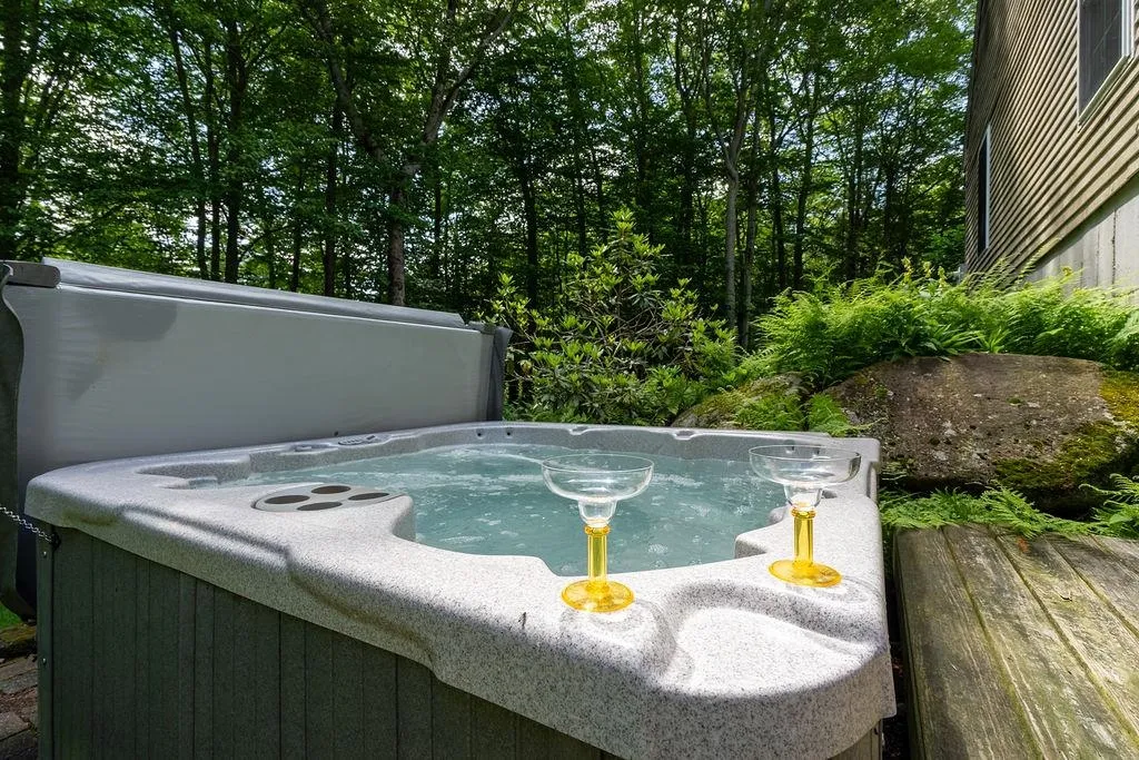 142 Sunny Oaks Terrace Strafford NH 03884