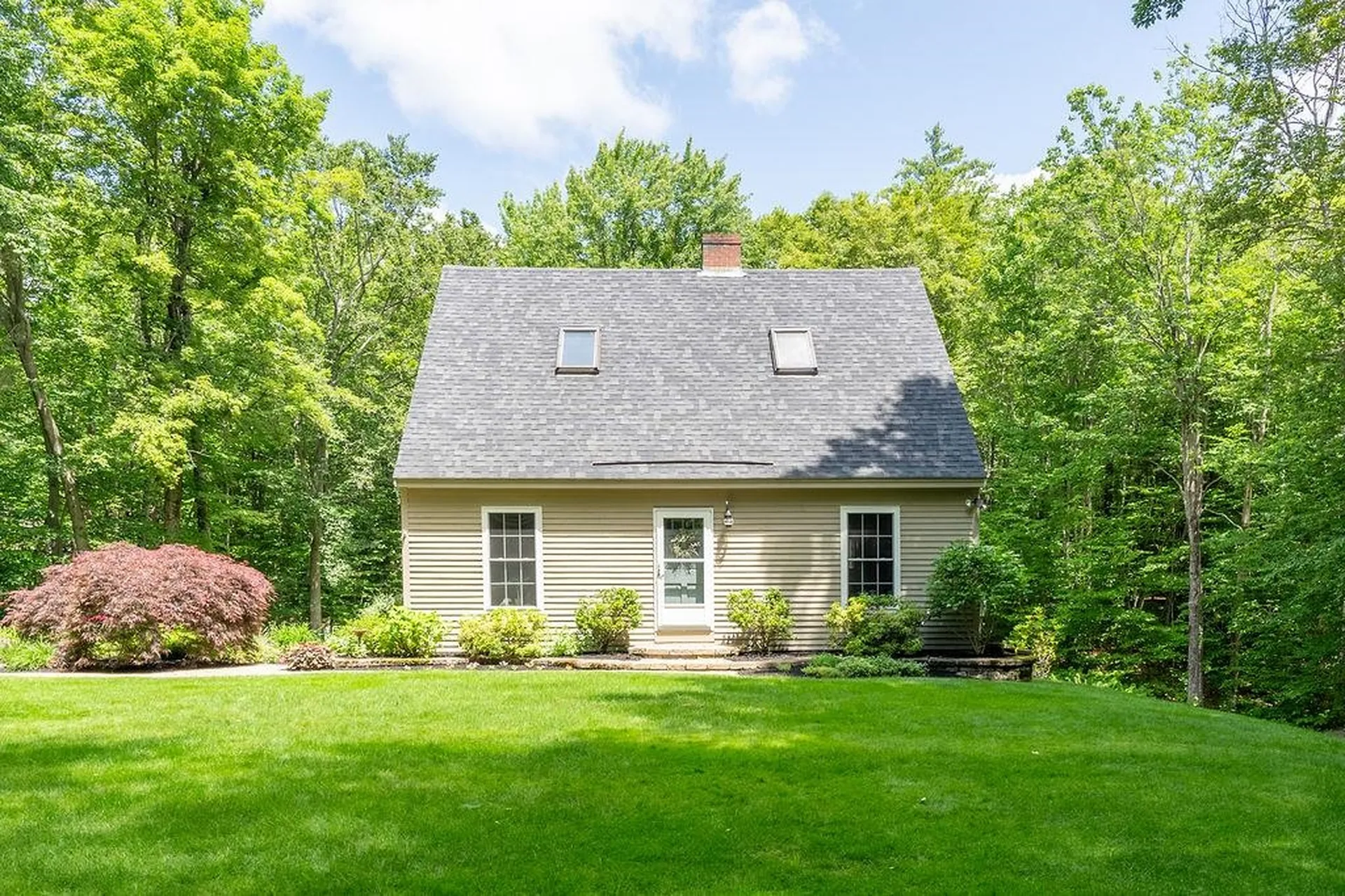 142 Sunny Oaks Terrace Strafford NH 03884