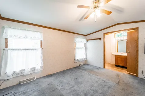 23 Colby Road Newmarket NH 03857