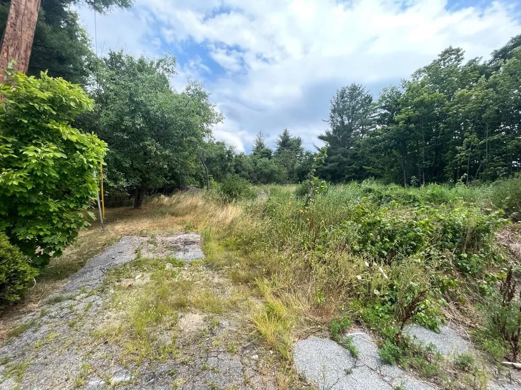 K-105-3-1 & 2 Pine Valley Street Wilton NH 03086