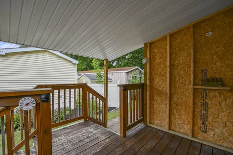 70 Thistle Way Manchester NH 03109