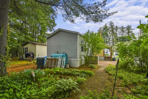 70 Thistle Way Manchester NH 03109
