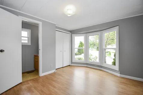 70 Thistle Way Manchester NH 03109