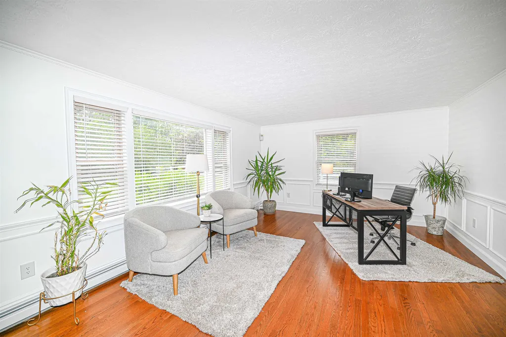 9 Campbell Road Bedford NH 03110