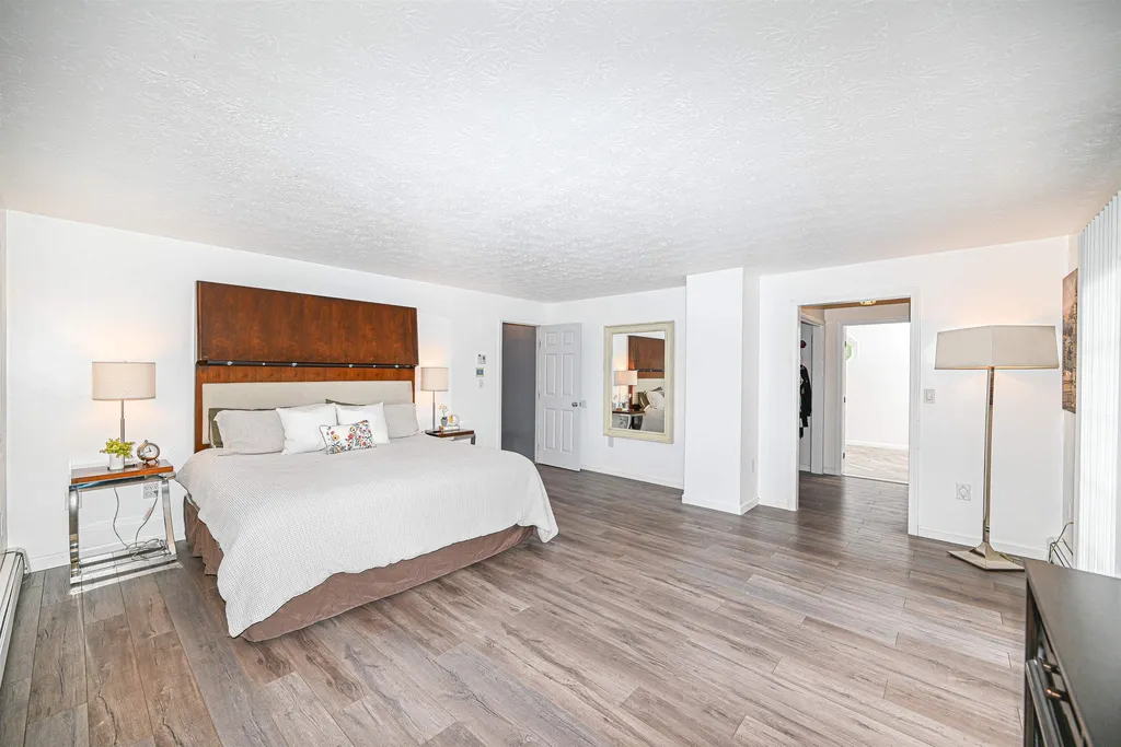 9 Campbell Road Bedford NH 03110
