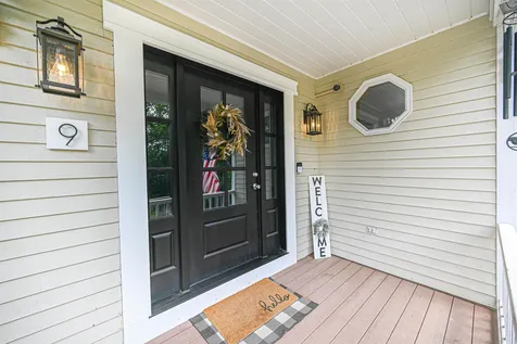 9 Campbell Road Bedford NH 03110