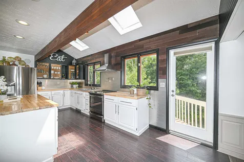 9 Campbell Road Bedford NH 03110