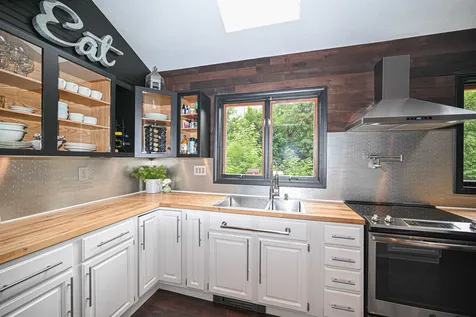 9 Campbell Road Bedford NH 03110