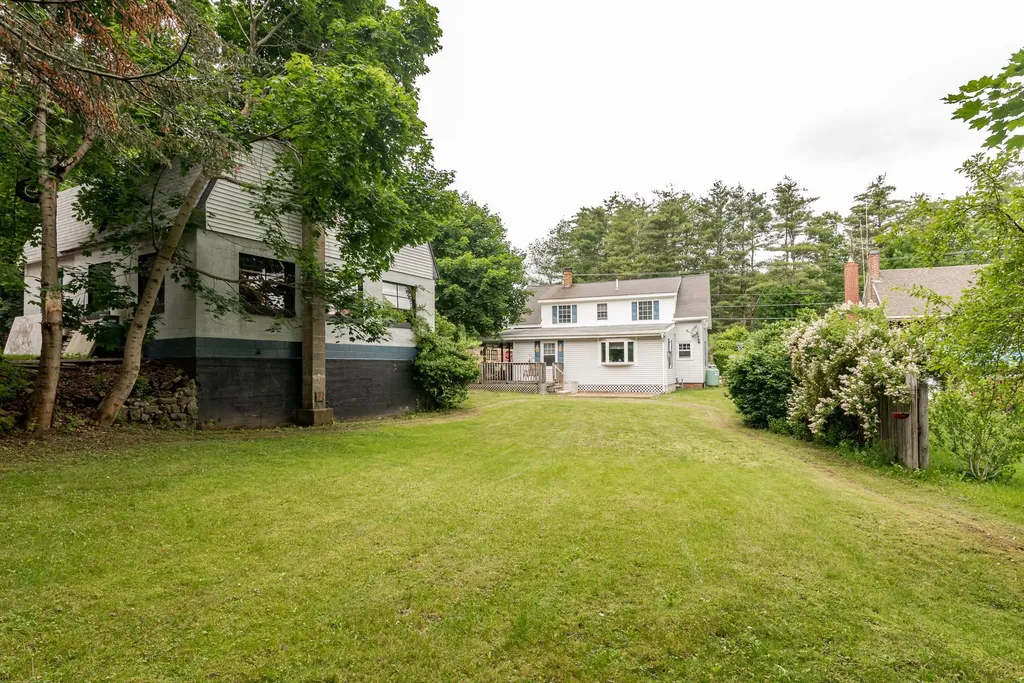 589 Main Street Rollinsford NH 03869