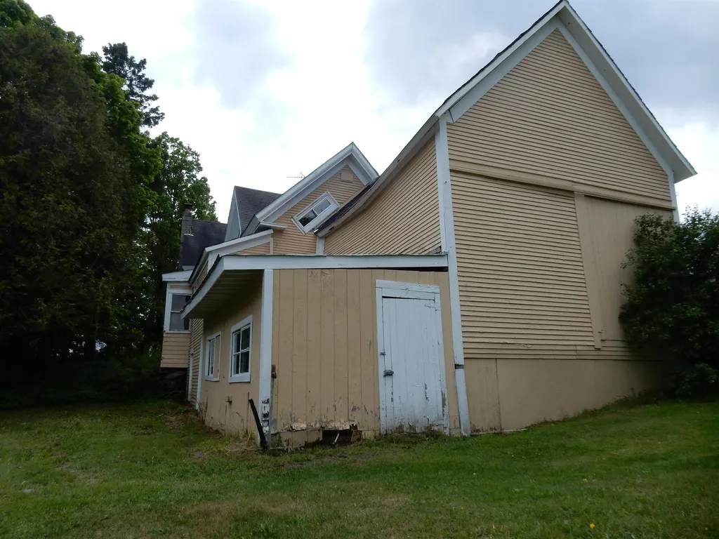 200 The Bend Road Greensboro VT 05841