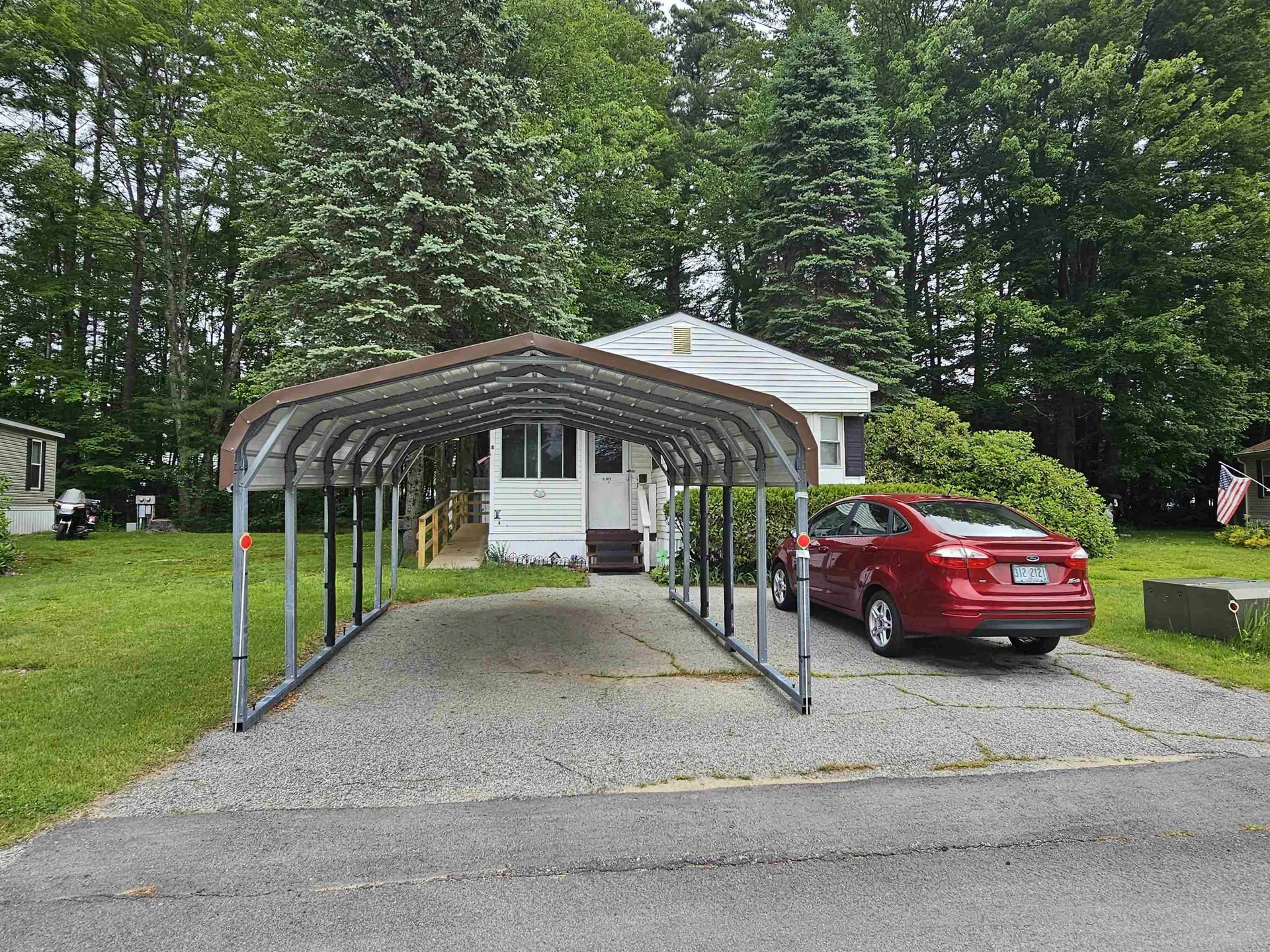 8 Duke Lane Concord NH 03303