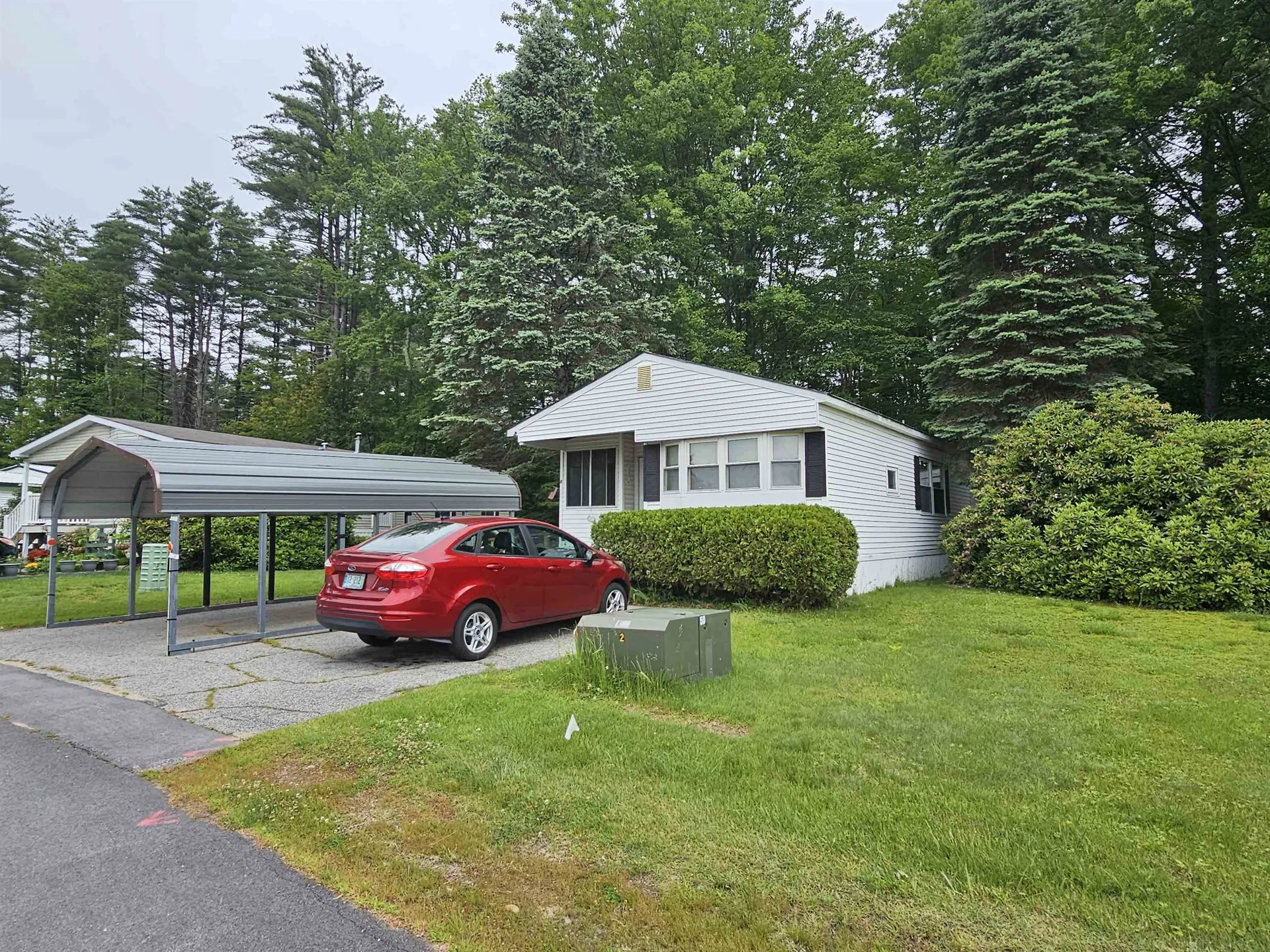 8 Duke Lane Concord NH 03303
