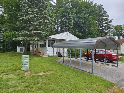 8 Duke Lane Concord NH 03303
