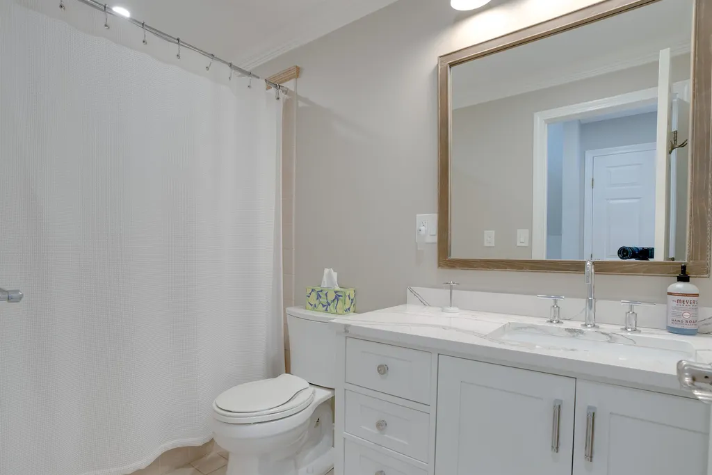 5 Mountain West Drive Wolfeboro NH 03894
