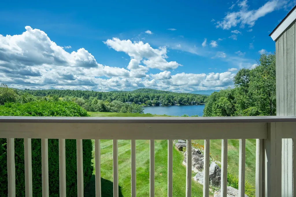 5 Mountain West Drive Wolfeboro NH 03894