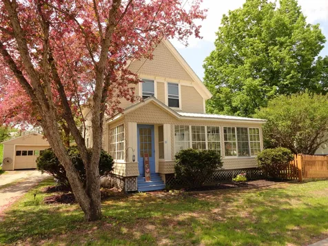 8 Willoughby Avenue Orleans VT 05860