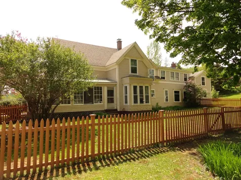 8 Willoughby Avenue Orleans VT 05860