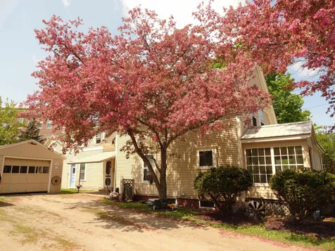 8 Willoughby Avenue Orleans VT 05860