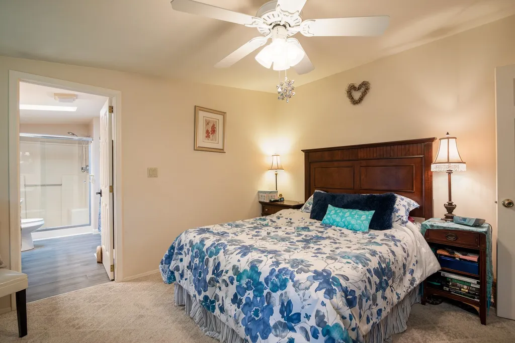 3 Falkland Lane Rochester NH 03867