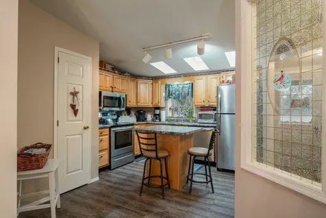 3 Falkland Lane Rochester NH 03867