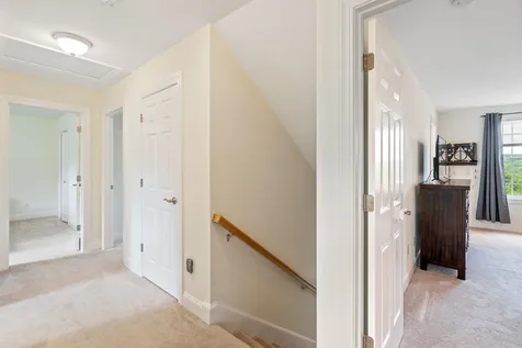 159 Brookview Drive Hooksett NH 03106