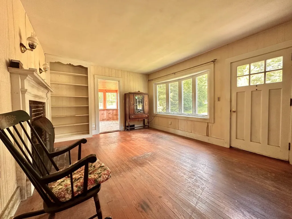 464 Josiah Bartlett Road Concord NH 03301