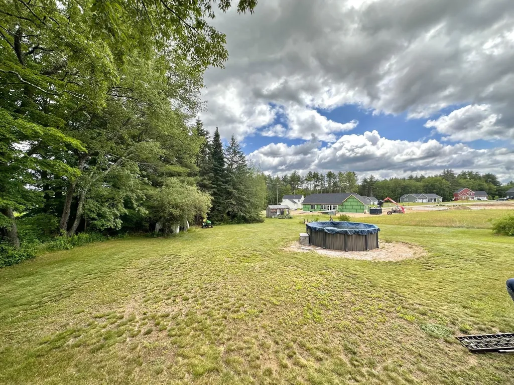 464 Josiah Bartlett Road Concord NH 03301