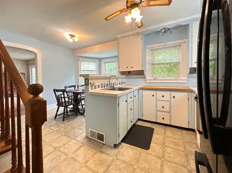 464 Josiah Bartlett Road Concord NH 03301