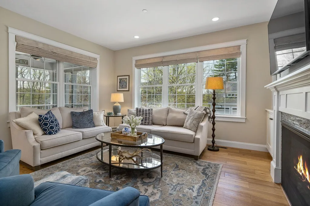 1163 Sagamore Avenue Portsmouth NH 03801