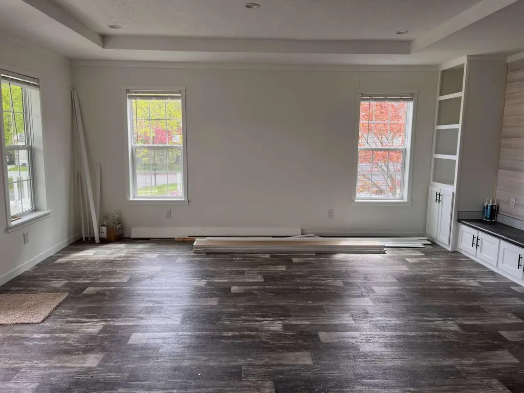 14 Cremin Street Concord NH 03303