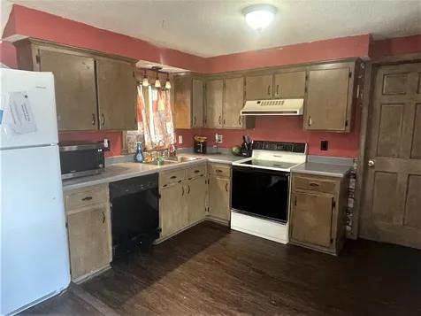 7 Harrison Avenue Rochester NH 03867