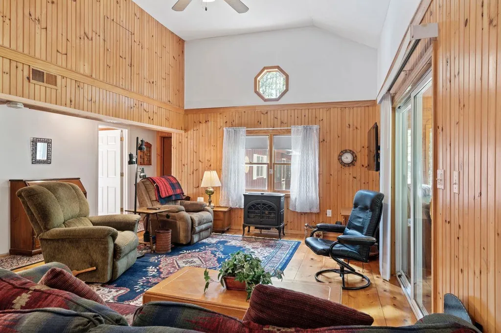 51 Foss Flats Road Sandwich NH 03259