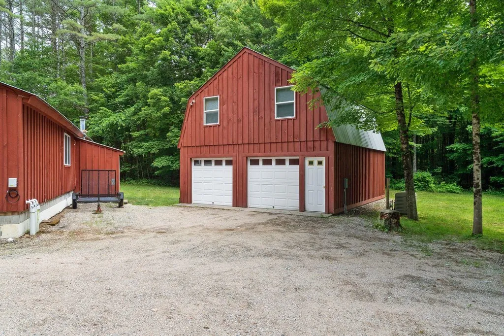 51 Foss Flats Road Sandwich NH 03259