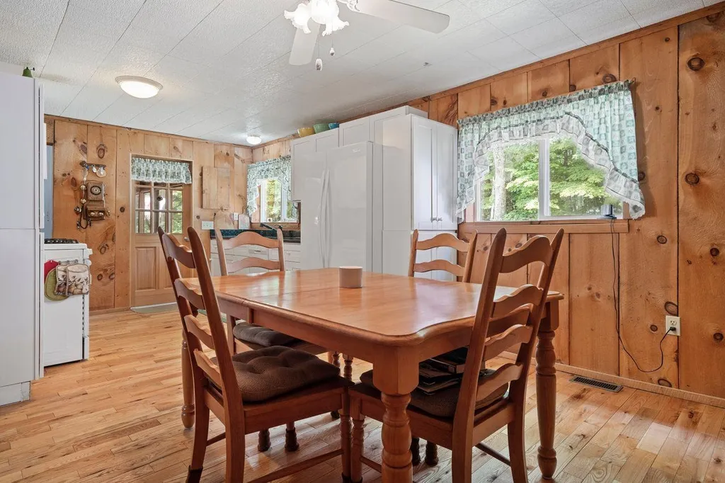 51 Foss Flats Road Sandwich NH 03259