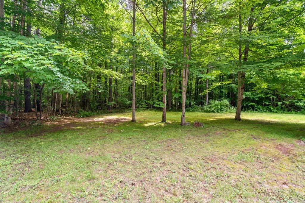 51 Foss Flats Road Sandwich NH 03259